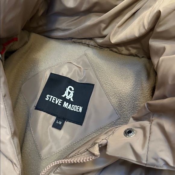Steve Madden Tan Quilted Puffer long coat sz large - Picture 5 of 13